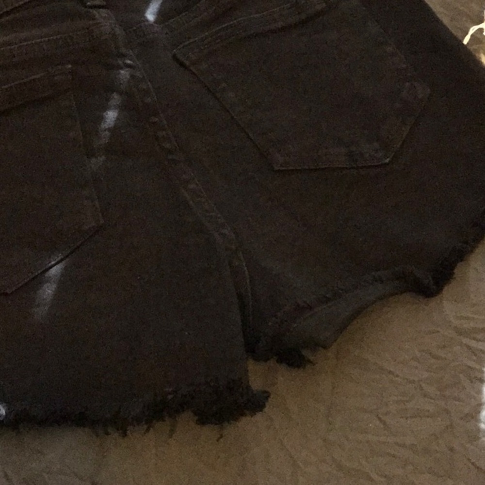 SHORTS Black Cutoff Mermaid Sequined Denim NWT - Picture 5 of 7